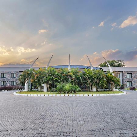 Protea Hotel By Marriott Ndola Bagian luar foto