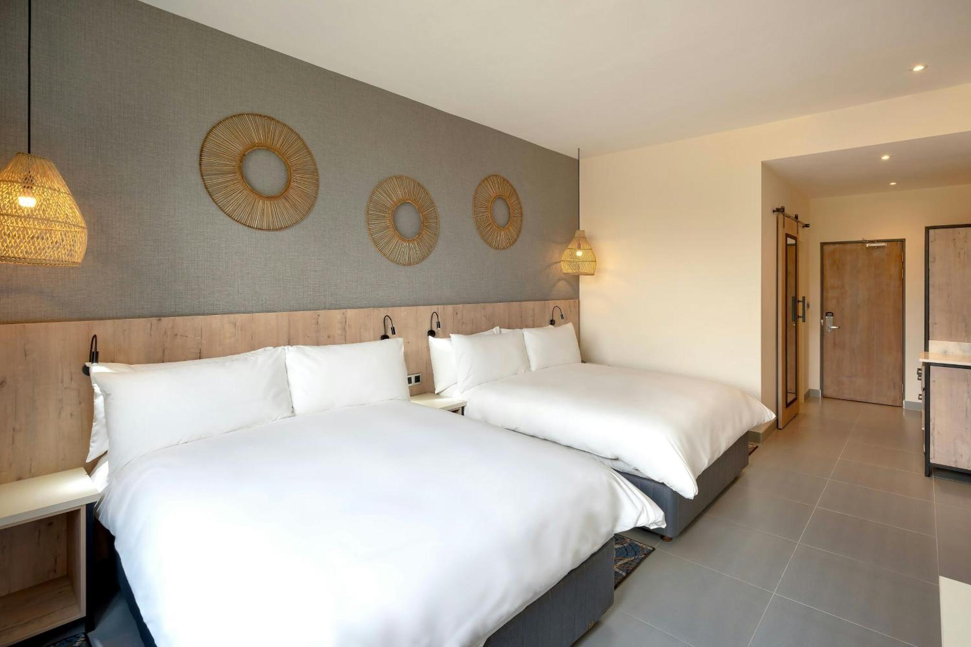 Protea Hotel By Marriott Ndola Bagian luar foto