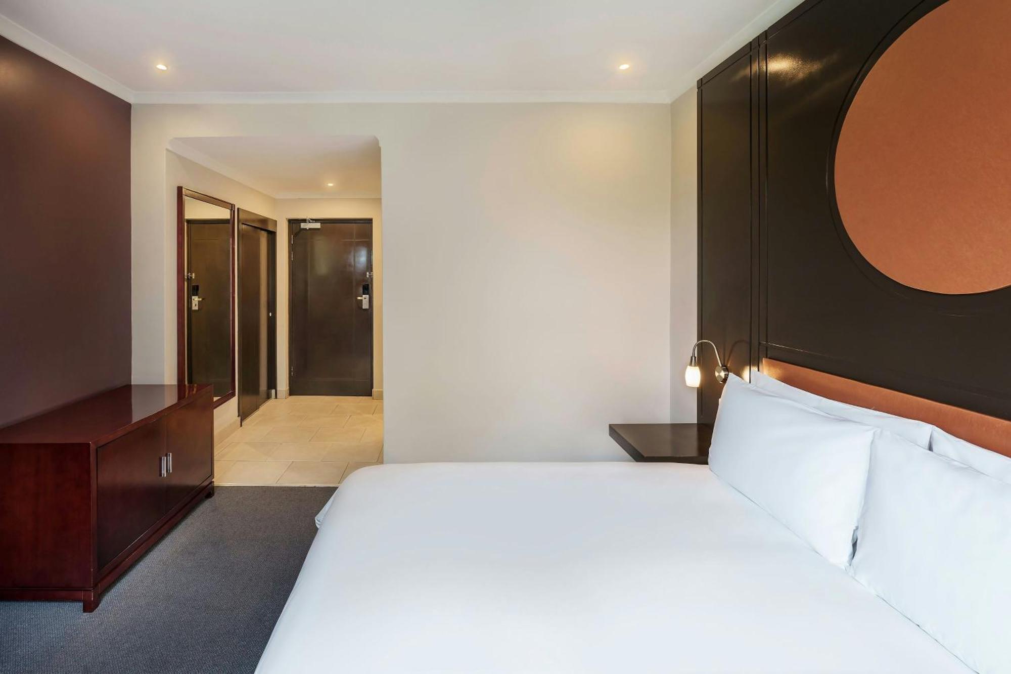 Protea Hotel By Marriott Ndola Bagian luar foto